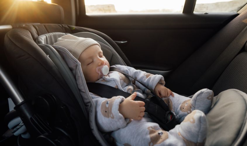 Khả năng tháo bọc giặt rất quan trọng vì bé dễ nôn trớ, đổ sữa