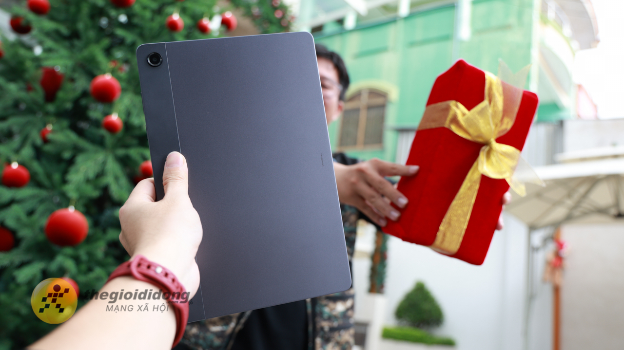 Giáng Sinh Rồi, Tặng Quà Gì Cho Ý Nghĩa Hay Là Chọn Samsung Galaxy Tab A11 Plus Giáng Sinh Rồi, Tặng Quà Gì Cho Ý Nghĩa Hay Là Chọn Samsung Galaxy Tab A11 Plus