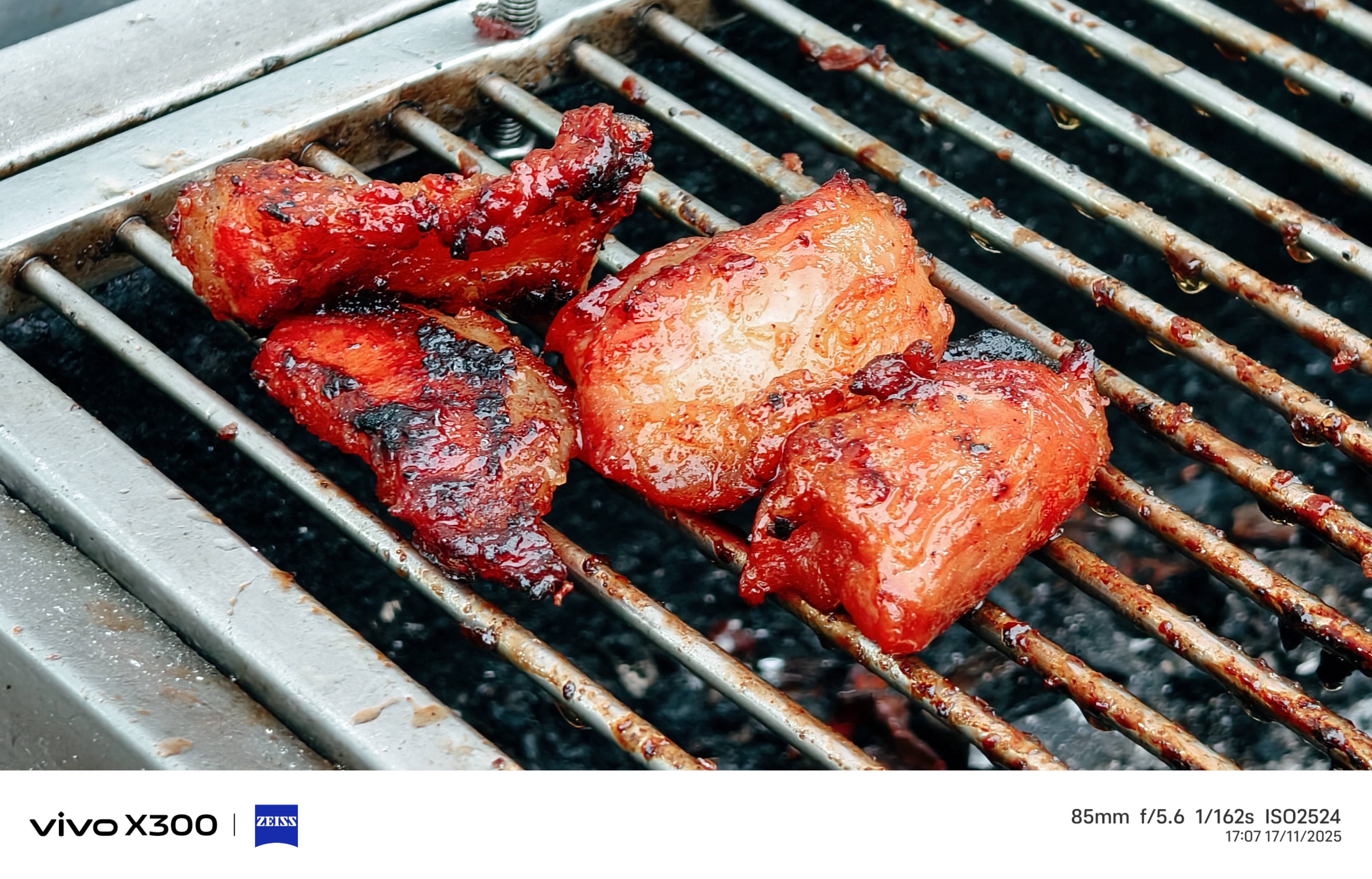 Đánh Giá Chi Tiết Vivo X300 5G Sau 1 Tuần: Khi Sự Gọn Nhẹ Và Camera Đỉnh Cao Lên Tiếng