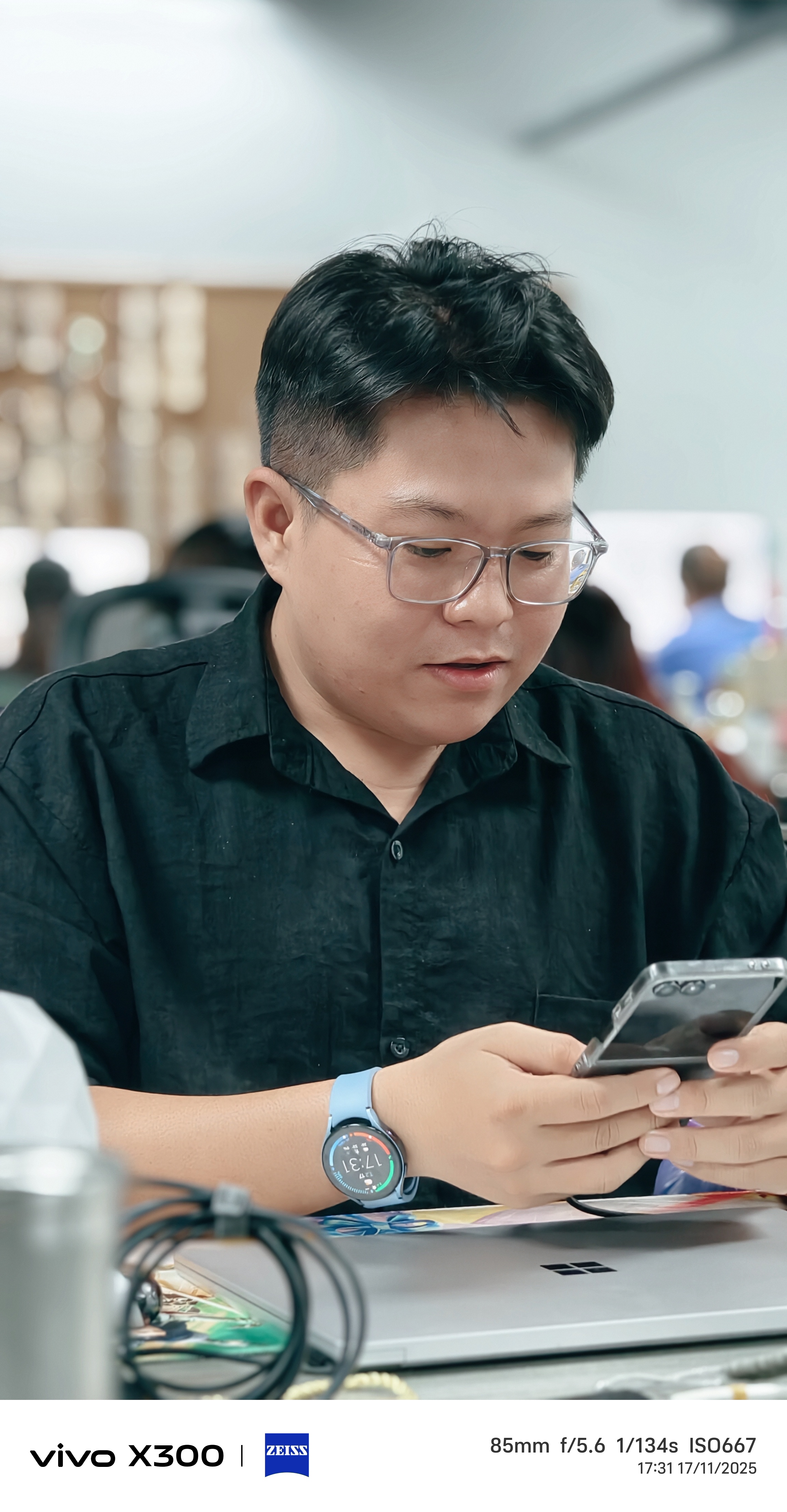 Đánh Giá Chi Tiết Vivo X300 5G Sau 1 Tuần: Khi Sự Gọn Nhẹ Và Camera Đỉnh Cao Lên Tiếng