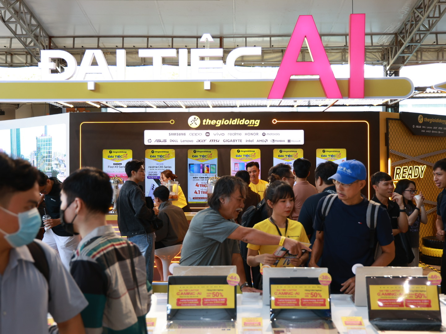 Đại Tiệc Ai Của Thế Giới Di Động Đại Tiệc Ai Của Thế Giới Di Động