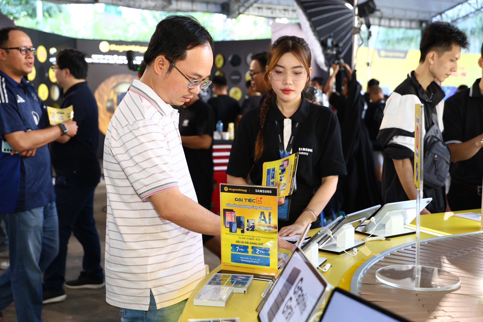 Đại Tiệc Ai Của Thế Giới Di Động Đại Tiệc Ai Của Thế Giới Di Động