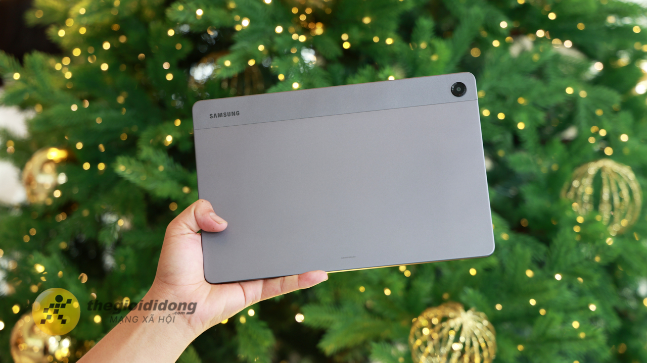Trên Tay Samsung Galaxy Tab A11 Plus: Thiết Kế Không Đổi, Nâng Cấp Chip Mới Dimensity 7300 Trên Tay Samsung Galaxy Tab A11 Plus: Thiết Kế Không Đổi, Nâng Cấp Chip Mới Dimensity 7300
