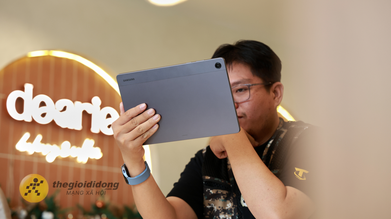 Trên Tay Samsung Galaxy Tab A11 Plus: Thiết Kế Không Đổi, Nâng Cấp Chip Mới Dimensity 7300 Trên Tay Samsung Galaxy Tab A11 Plus: Thiết Kế Không Đổi, Nâng Cấp Chip Mới Dimensity 7300