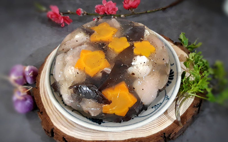 Nhắc đến ẩm thực Tết miền Bắc, nhiều người lập tức nghĩ đến món thịt đông