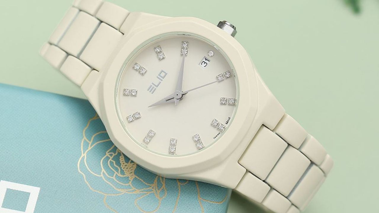 Đồng Hồ Nữ Elio Món Quà Tuyệt Vời Cho Mùa Lễ Hội Cuối Năm Nay Đồng Hồ Nữ Elio Món Quà Tuyệt Vời Cho Mùa Lễ Hội Cuối Năm Nay
