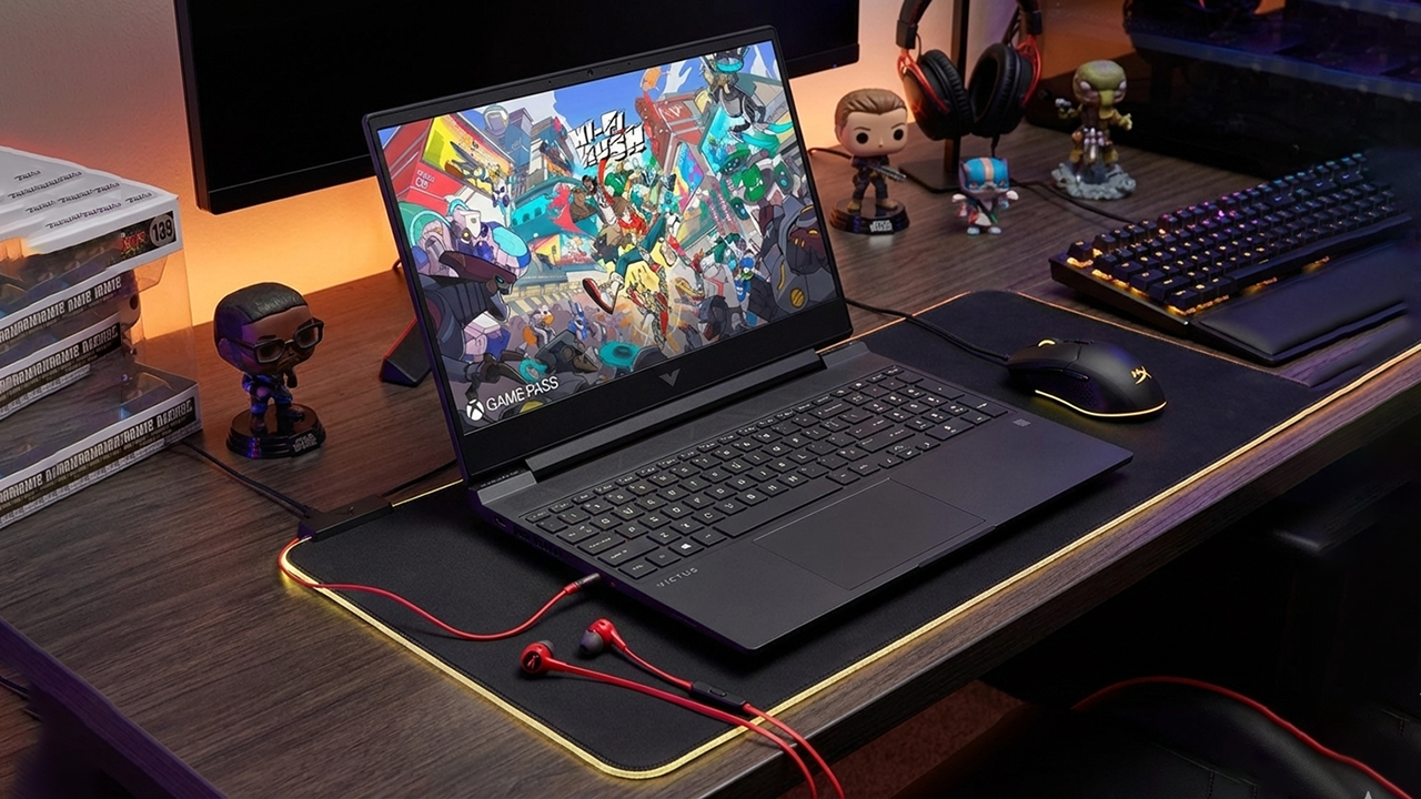 Nhận ngay tai nghe HP HyperX Cloud Gaming khi mua laptop HP tại TGDĐ