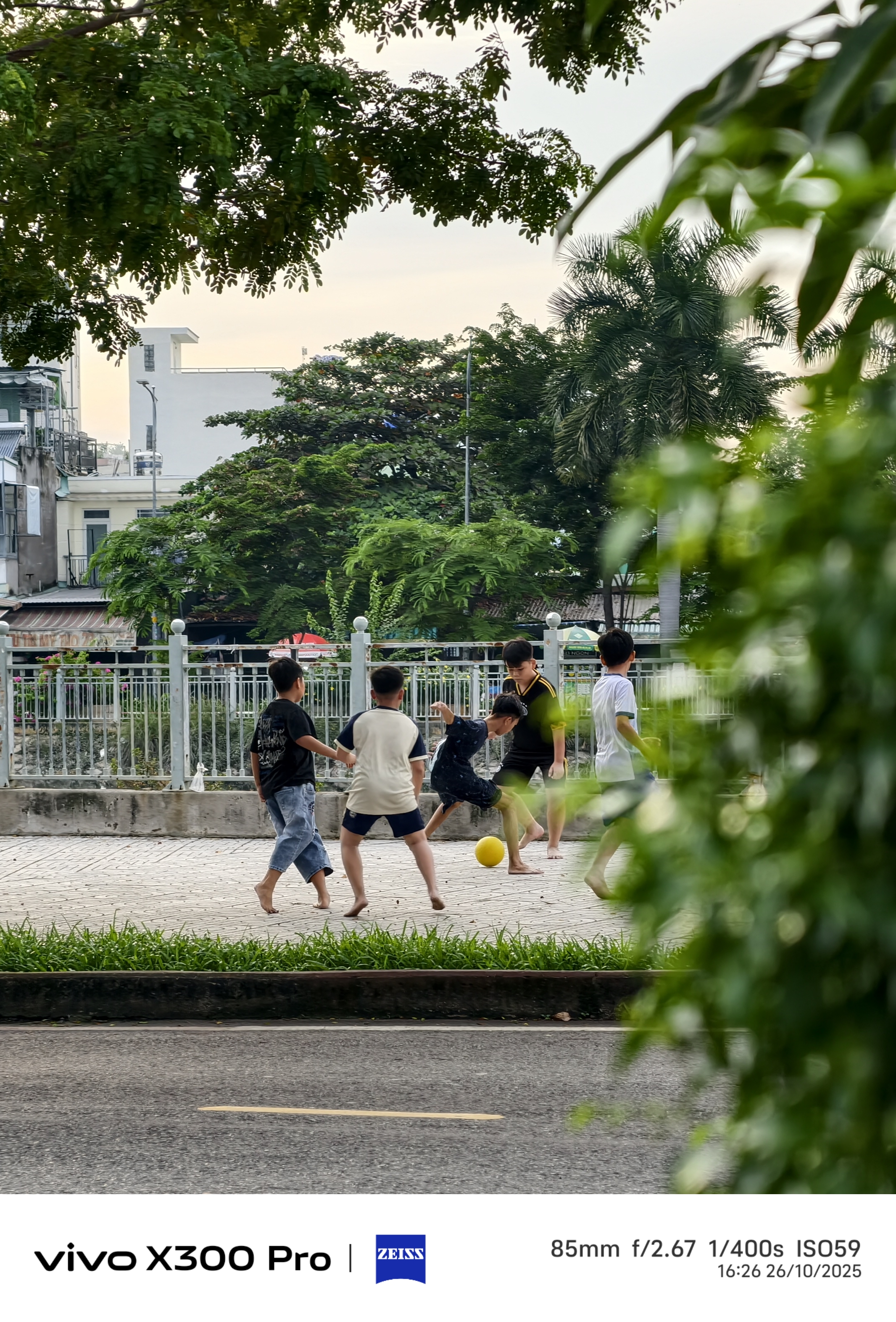 Cùng Mình Đánh Giá Vivo X300 Pro Qua Bài Viết Dưới Đây Nhé!