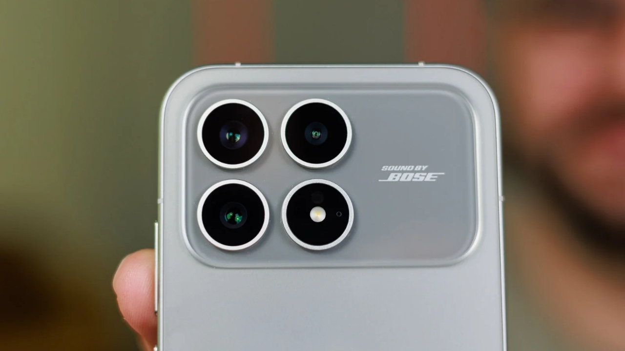 Trên Tay Poco F8 Pro: Flagship Killer Giá Rẻ Với Snapdragon Và Camera Telephoto 2.5X