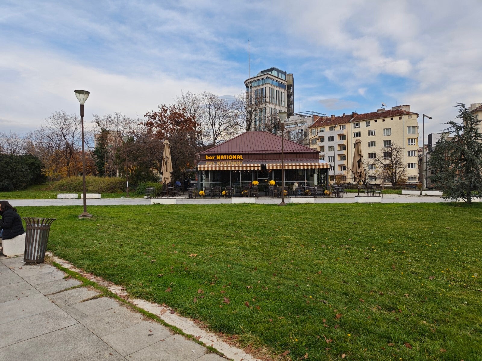 Trên Tay Poco F8 Pro: Flagship Killer Giá Rẻ Với Snapdragon Và Camera Telephoto 2.5X