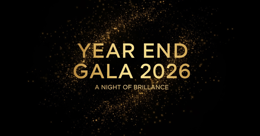 Backdrop tông tối phối gold ánh kim, chữ gãy gọn, tạo vẻ sang trọng cho Gala tất niên đẳng cấp