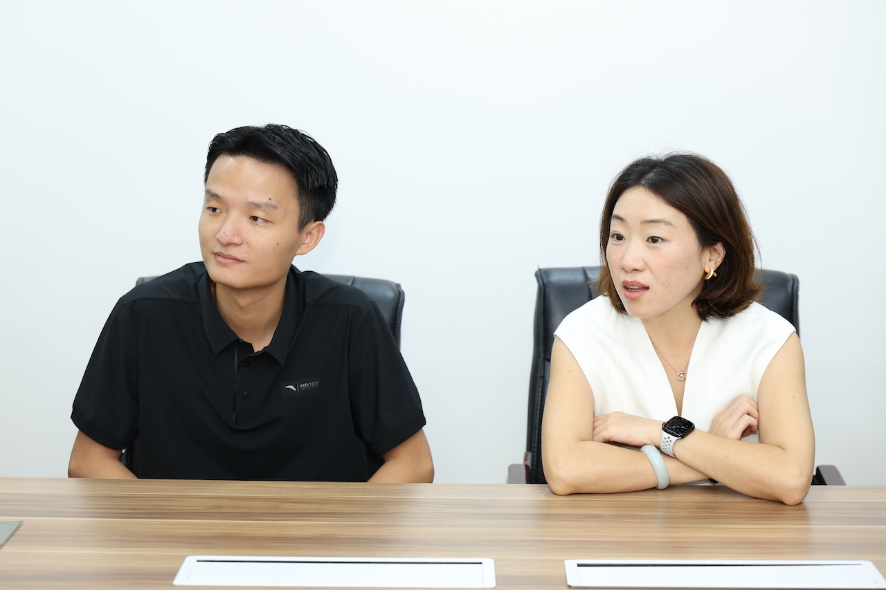 Thế Giới Di Động Và Oppo