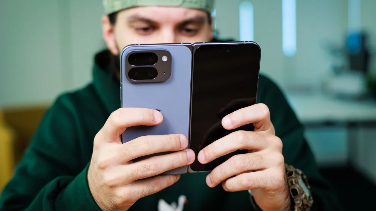 Trên Tay Google Pixel 10 Pro Fold: Hoàn Thiện Cao, Chuẩn Kháng Nước Ip68, Tích Hợp Sâu Gemini Ai