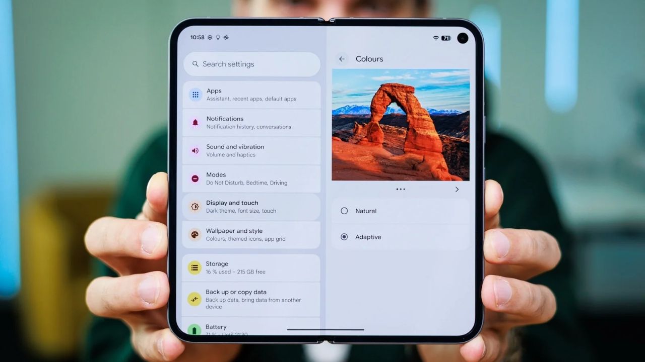 Trên Tay Google Pixel 10 Pro Fold: Hoàn Thiện Cao, Chuẩn Kháng Nước Ip68, Tích Hợp Sâu Gemini Ai