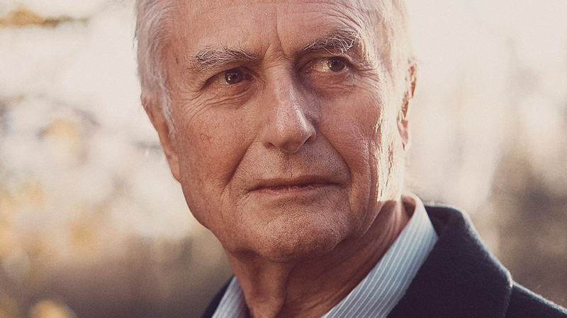 Meme xuất hiện từ năm 1976 qua Richard Dawkins, từ khái niệm học thuật trở thành hiện tượng giải trí mạng