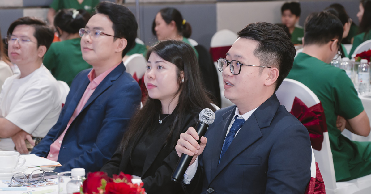 Các chuyên gia đưa ra các lời khuyên hữu ích cho dược sĩ Các chuyên gia đưa ra các lời khuyên hữu ích cho dược sĩ