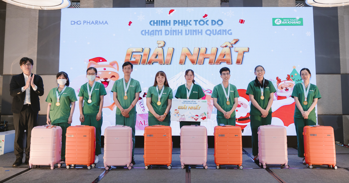 Vinh danh những Dược sĩ xuất sắc – lan tỏa tinh thần học hỏi, chính chiến và không ngừng nâng cao chuyên môn Vinh danh những Dược sĩ xuất sắc – lan tỏa tinh thần học hỏi, chính chiến và không ngừng nâng cao chuyên môn