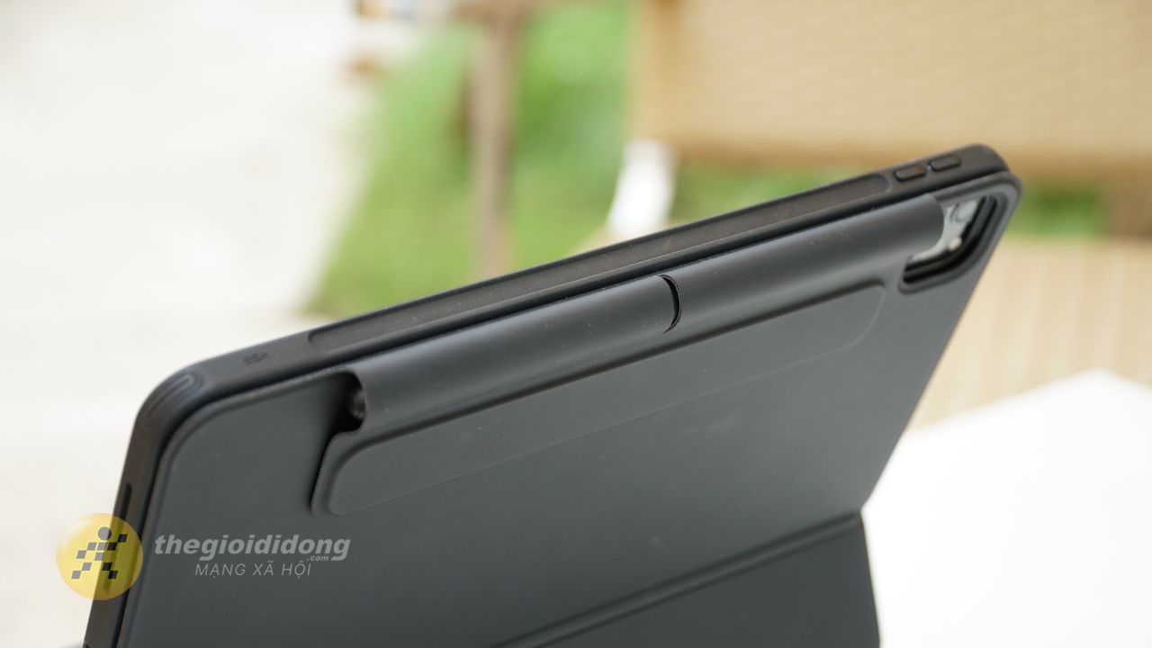 Trên Tay Bao Da Kèm Bàn Phím Esr Rebound Magnetic Keyboard Case 360 Cho Ipad Pro 11 Inch