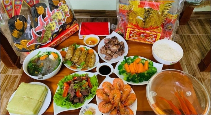 Mâm cúng ông Công ông Táo ngày 23 tháng Chạp cần trang trọng và thành tâm