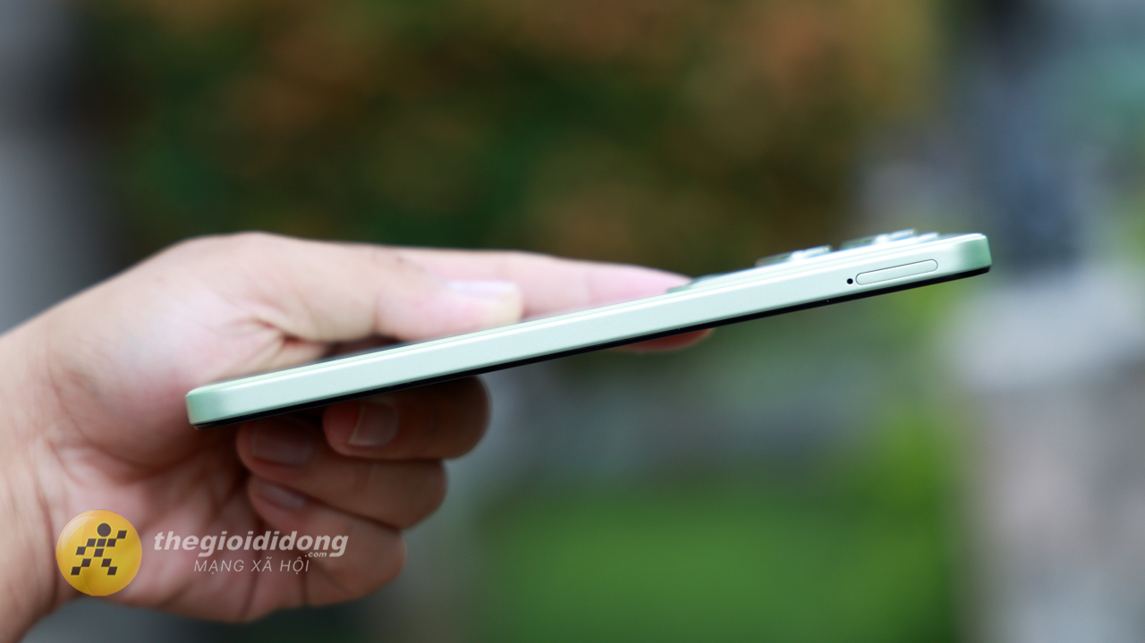 Trên Tay Xiaomi Redmi 15 5G: Màn Hình Full Hd+ Siêu Lớn, Snapdragon 6S Gen 3, Pin Lớn 7.000 Mah
