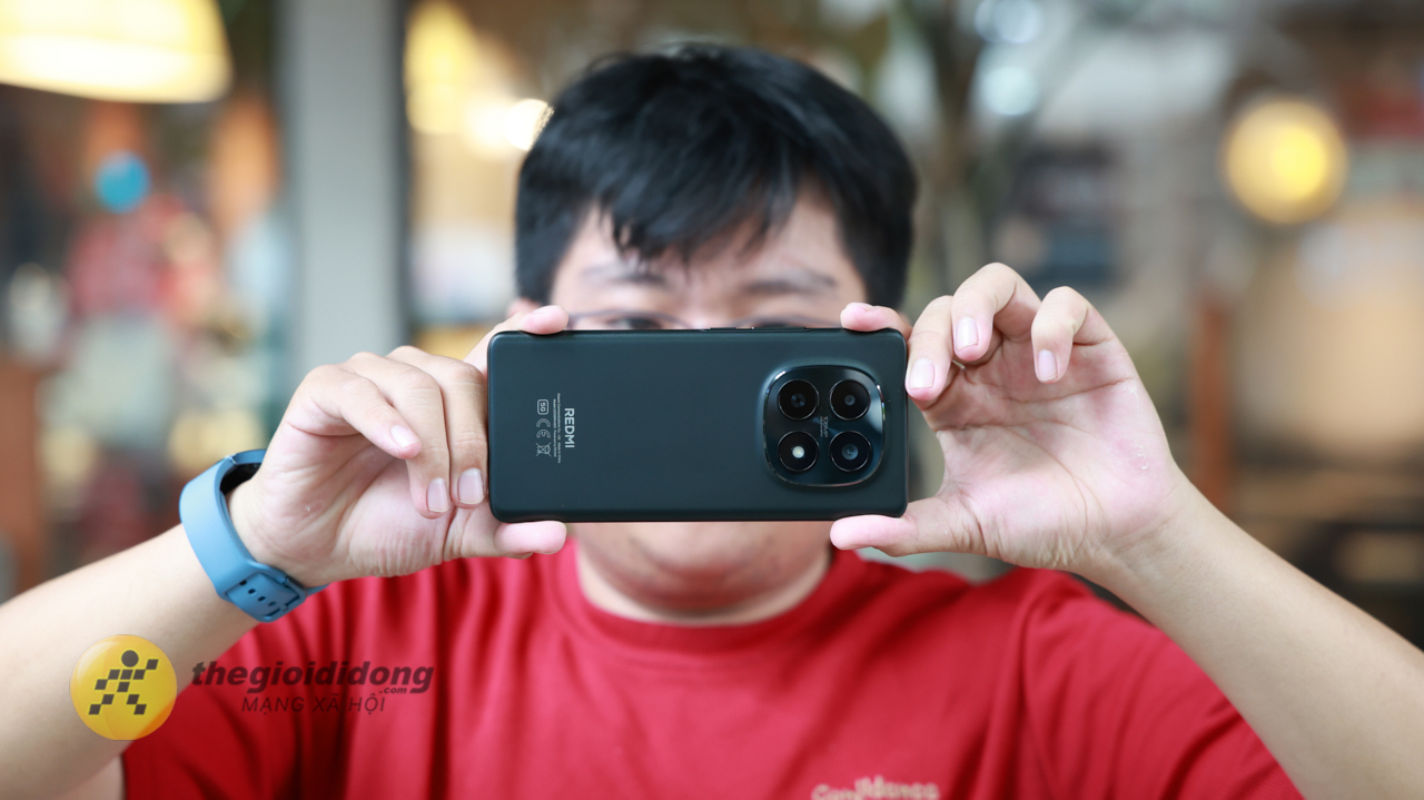 Trên tay Xiaomi Redmi Note 15 5G: Chip Snapdragon 6 Gen 3, màn AMOLED