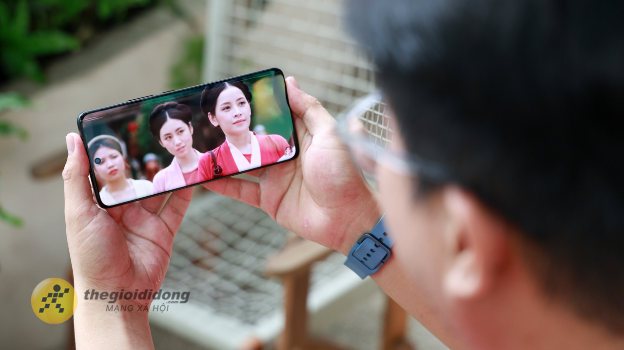 Trên tay Xiaomi Redmi Note 15 5G: Chip Snapdragon 6 Gen 3, màn AMOLED