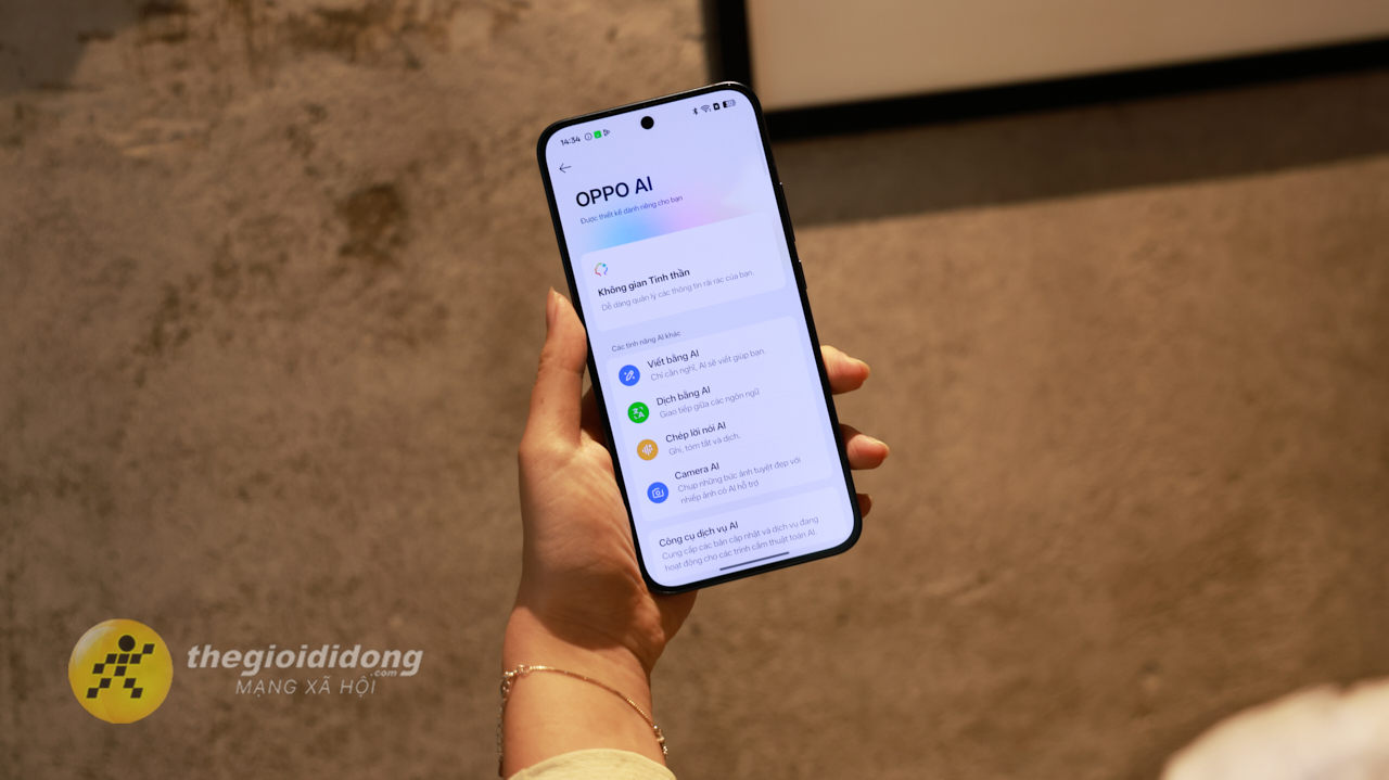 Trên Tay Oppo Reno15 5G: Thiết Kế Đẹp Mắt, Snapdragon 7 Gen 4 Và Pin 6.500 Mah