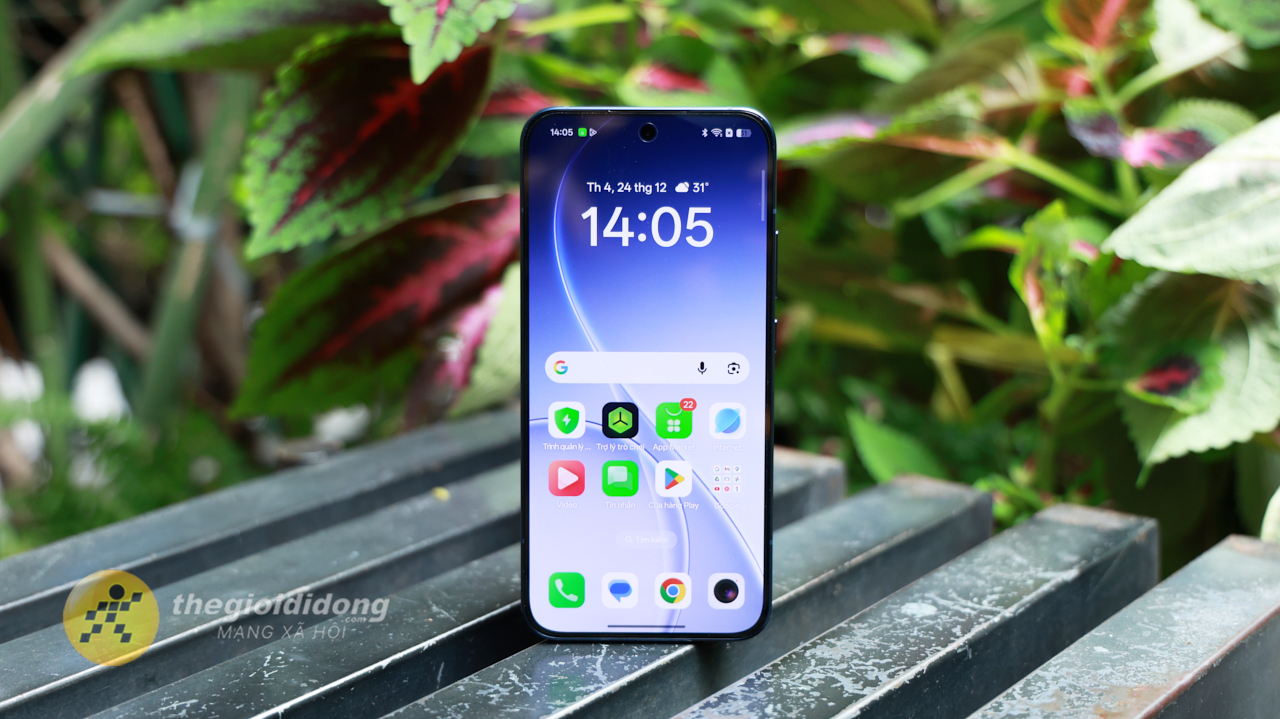 Trên Tay Oppo Reno15 5G: Thiết Kế Đẹp Mắt, Snapdragon 7 Gen 4 Và Pin 6.500 Mah