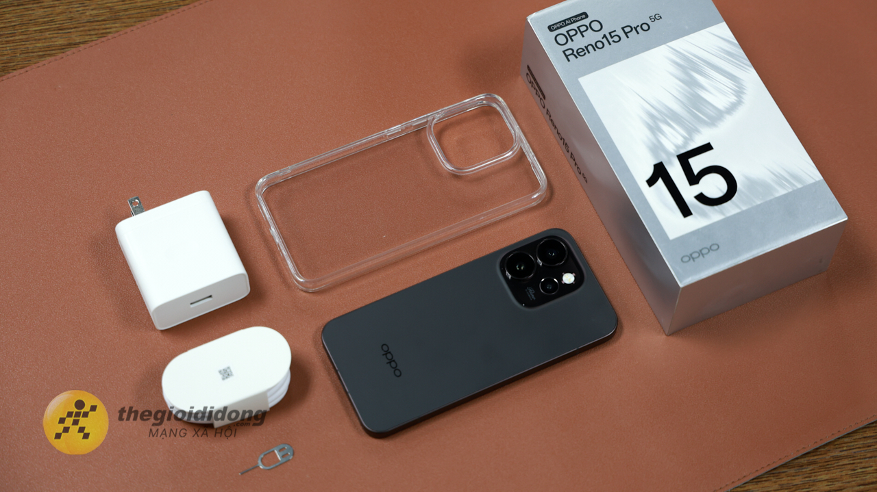 Trên Tay Oppo Reno15 Pro 5G: Thiết Kế Nhỏ Gọn, Camera Tele 200 Mp