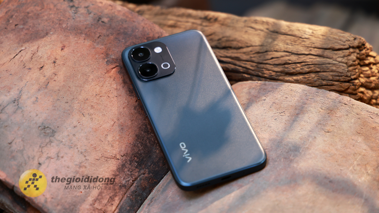 Trên Tay Vivo Y31D: Thiết Kế Trẻ Trung, Chip Snapdragon 6S Gen 2 Và Pin Ấn Tượng 7.200 Mah