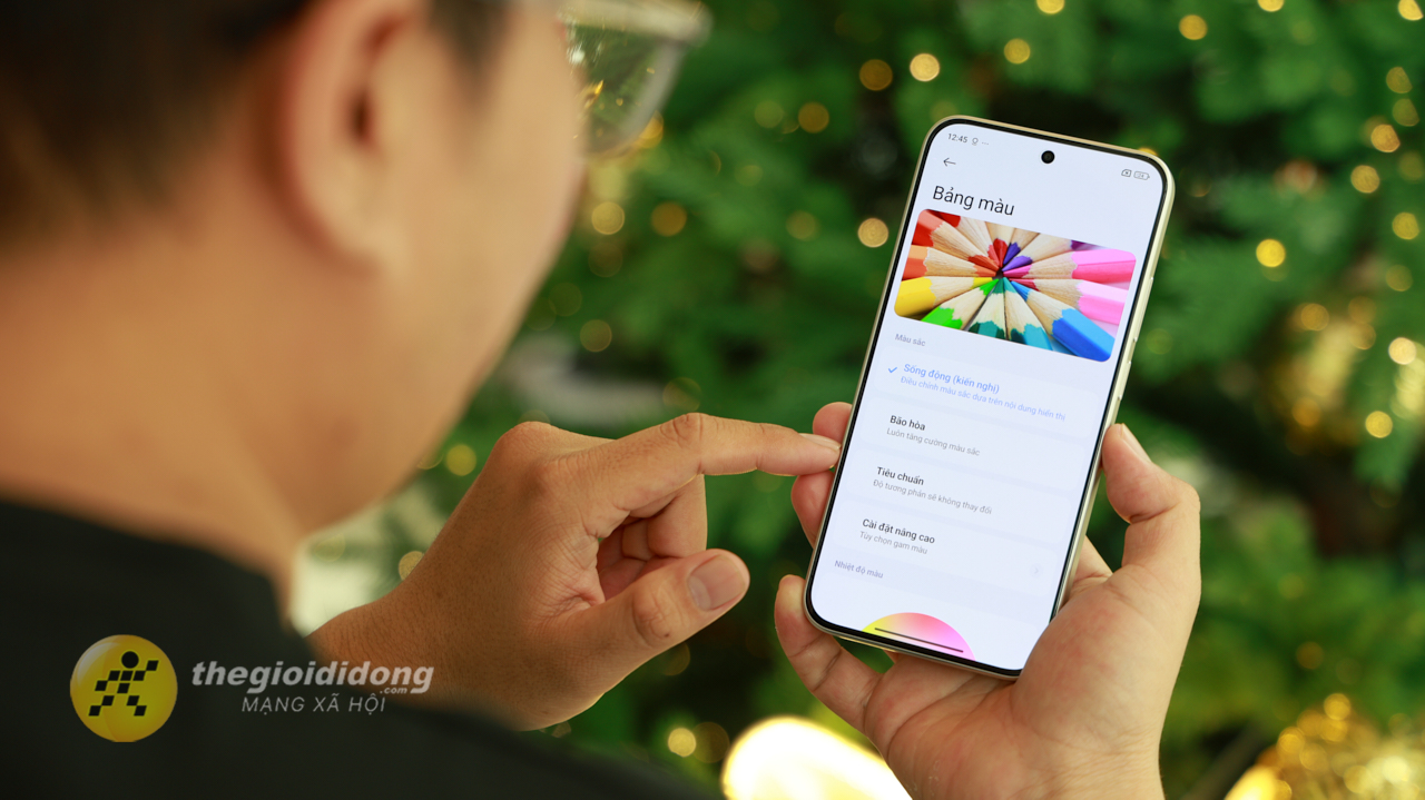 Trên tay Xiaomi Redmi Note 15 Pro Plus 5G: