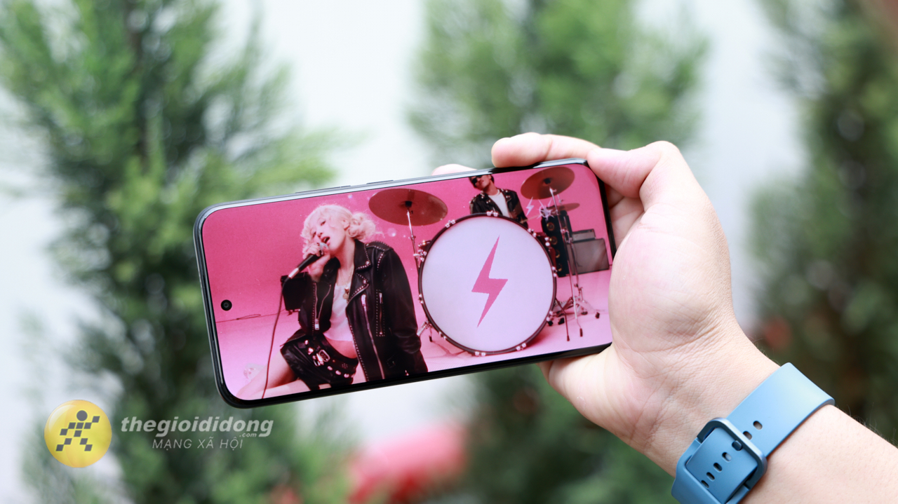 Trên Tay Xiaomi Redmi Note 15 Pro Plus 5G: