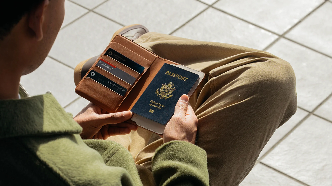 Mua Bao Hộ Chiếu Vừa Sang Vừa Xịn, Da Thuần Chay, Giá Tốt
