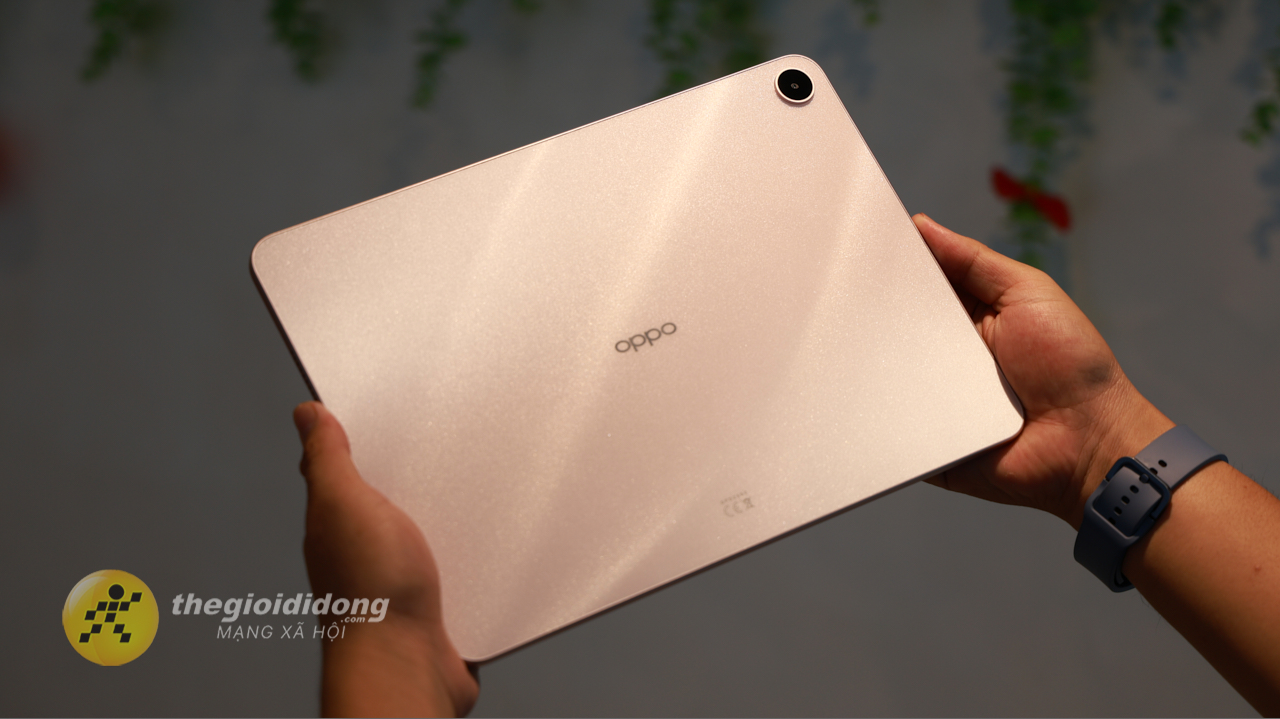 Trên tay OPPO Pad 5: Màn hình chống lóa cao cấp, Dimensty 7300-Ultra và pin 10.050 mAh