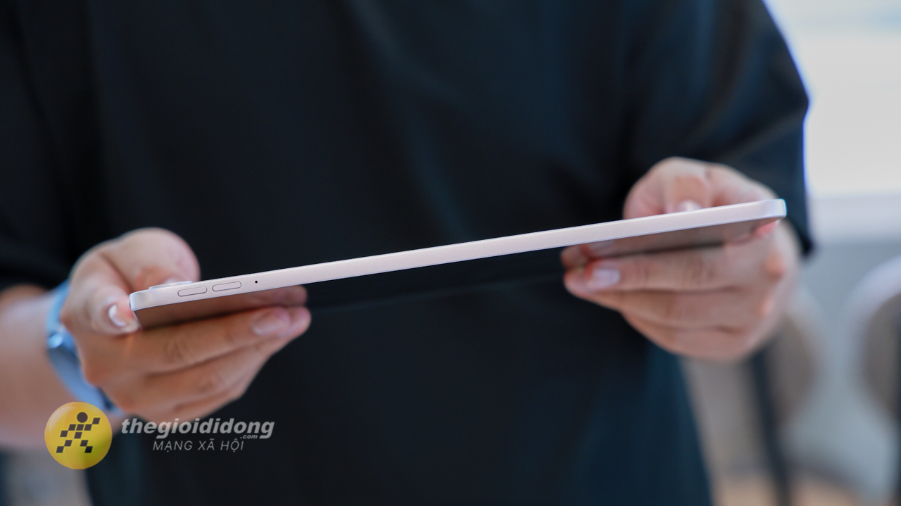 Trên tay OPPO Pad 5: Màn hình chống lóa cao cấp, Dimensty 7300-Ultra và pin 10.050 mAh