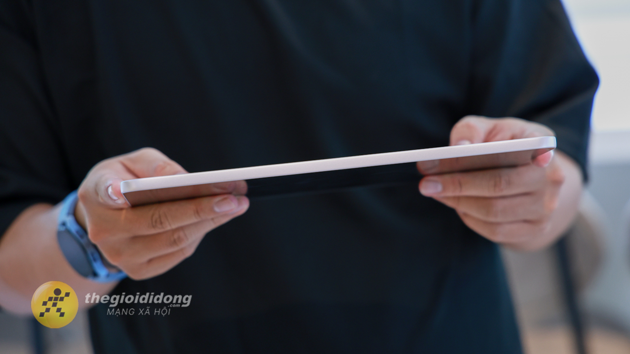 Trên tay OPPO Pad 5: Màn hình chống lóa cao cấp, Dimensty 7300-Ultra và pin 10.050 mAh