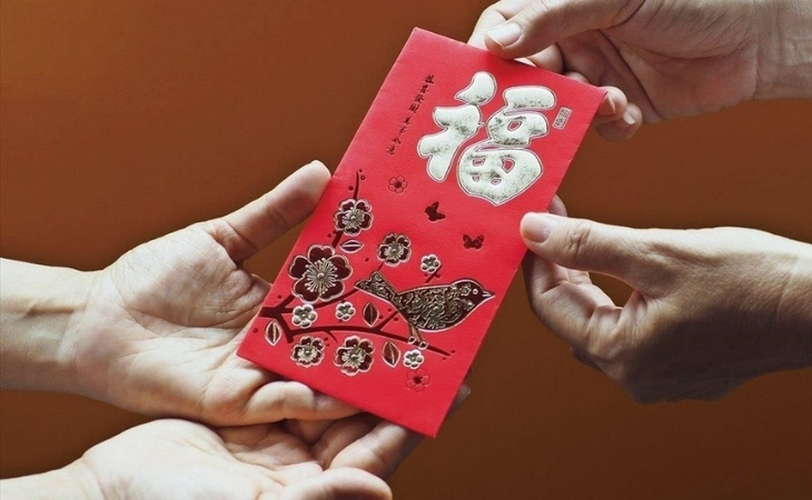 Lì xì mừng tuổi là một nét đẹp văn hoá có truyền thống lâu đời