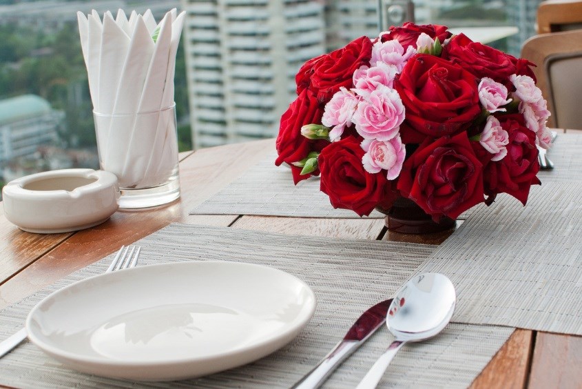 Mẫu cắm hoa hồng đẹp 5