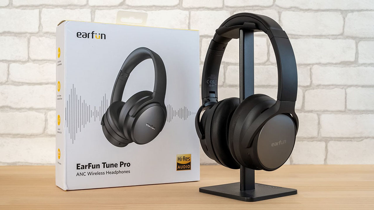 Tai nghe giảm giá đầu năm