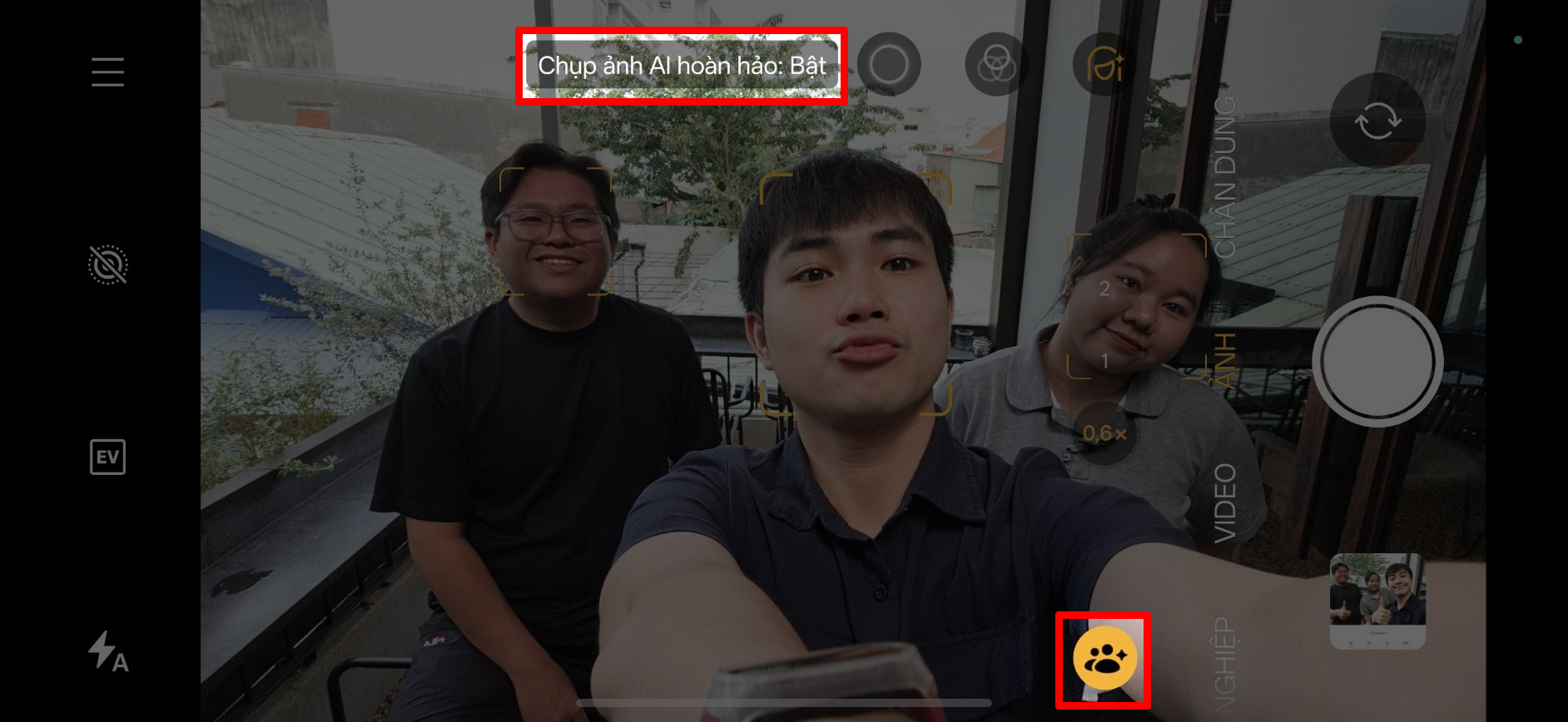 Chụp Selfie Góc Rộng Không Lo Mặt To