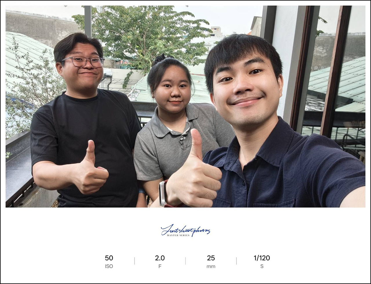 Chụp Selfie Góc Rộng Không Lo Mặt To