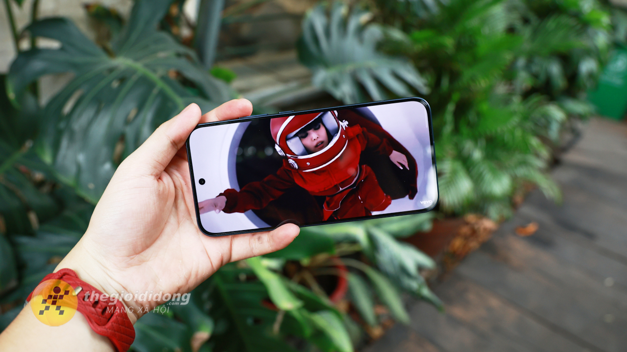 Đánh Giá Oppo Reno15 5G: Pin Siêu Trâu, Chụp Ảnh Đẹp, Snpadragon 7 Gen 4 Mượt Mà