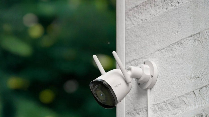 Camera bullet ngoài trời Camera bullet ngoài trời
