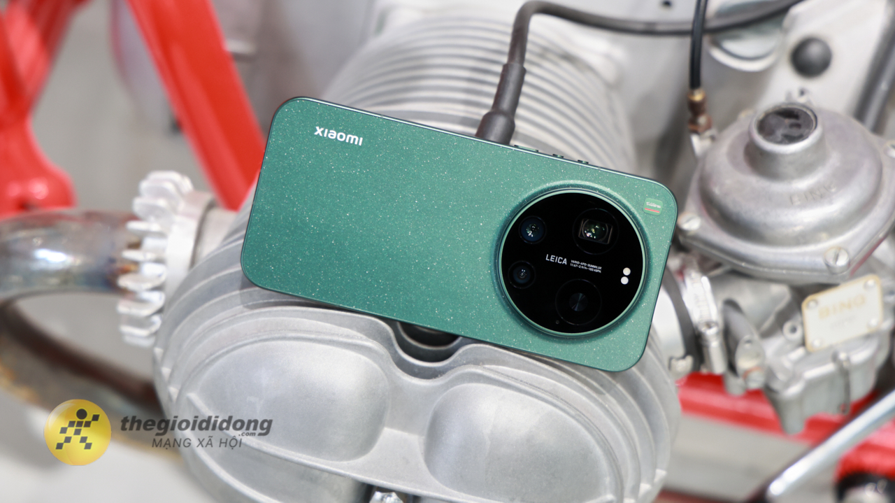 Trên tay Xiaomi 17 Ultra: Siêu phẩm camera-phone với ống kính Leica trứ danh Trên tay Xiaomi 17 Ultra: Siêu phẩm camera-phone với ống kính Leica trứ danh
