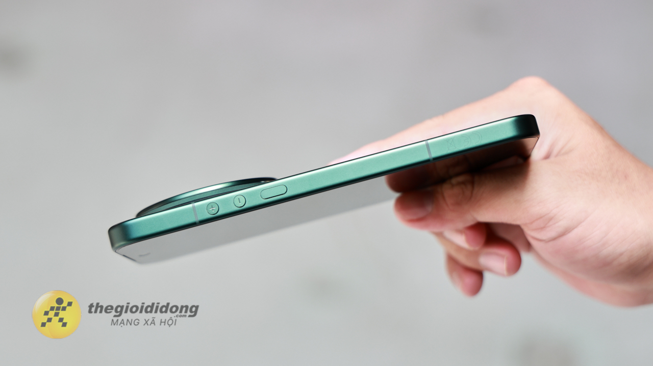 Trên tay Xiaomi 17 Ultra: Siêu phẩm camera-phone với ống kính Leica trứ danh Trên tay Xiaomi 17 Ultra: Siêu phẩm camera-phone với ống kính Leica trứ danh