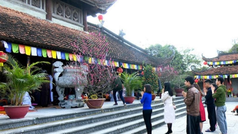 Những việc nên làm vào ngày mùng 3 Tết Những việc nên làm vào ngày mùng 3 Tết