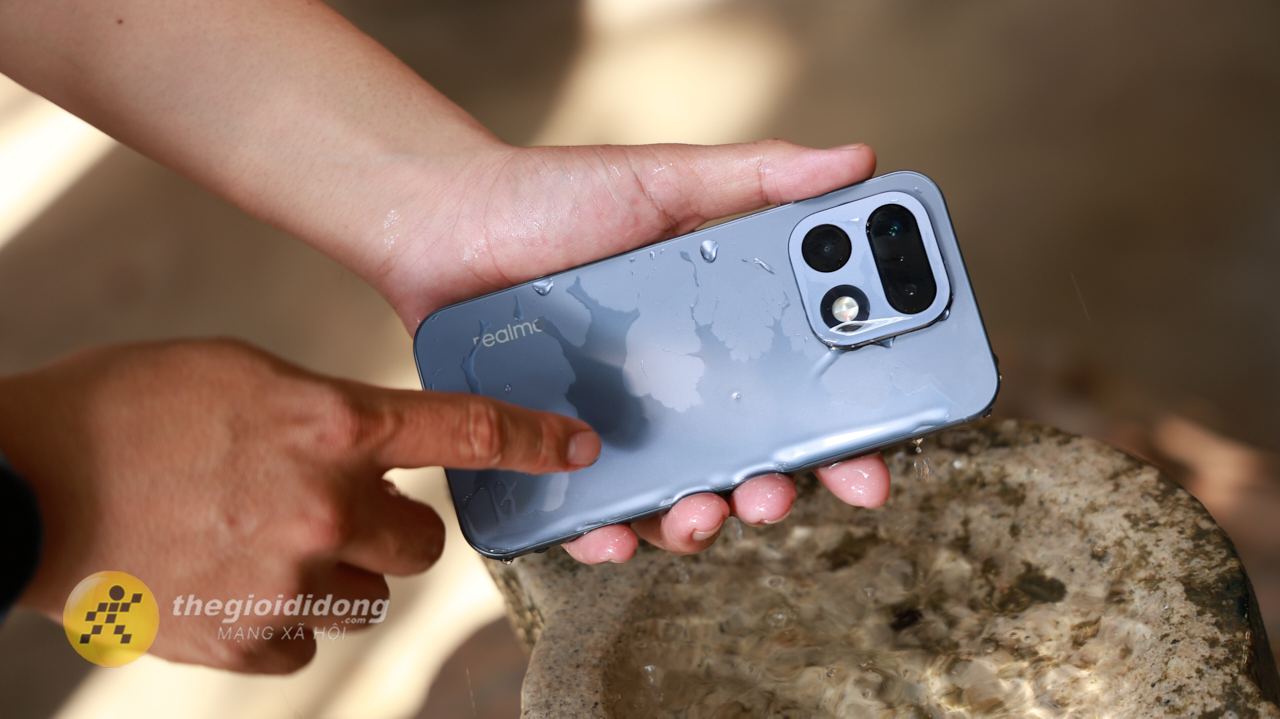 Trên Tay Realme 16 Pro 5G: Camera Chính 200 Mp, Vi Xử Lý Dimensity 7300 Max Và Pin 7.000 Mah