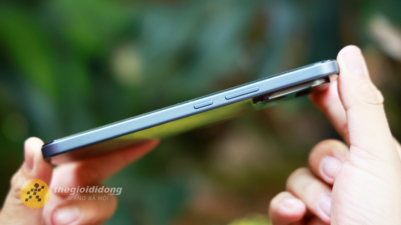 Trên Tay Realme 16 Pro 5G: Camera Chính 200 Mp, Vi Xử Lý Dimensity 7300 Max Và Pin 7.000 Mah