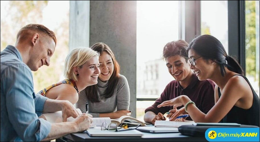 Sao Thiên Tướng chủ về việc bạn bè và cấp dưới của đương số là những người trung thành, chính trực, có trách nhiệm