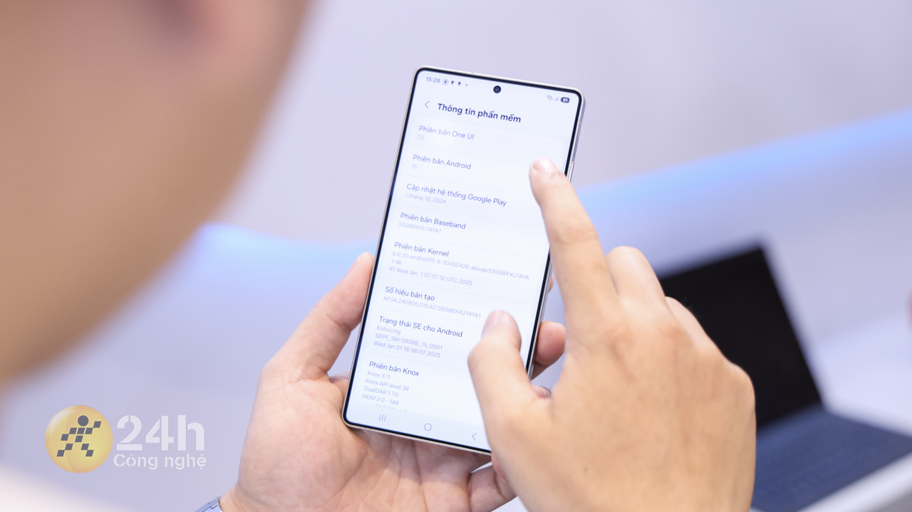 Nghe Đồn Là: Samsung Galaxy Mới Dùng Snapdragon 8 Elite Gen 5, Sạc Nhanh 60W